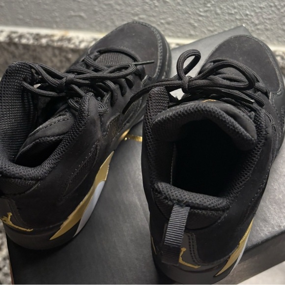 11c Jordan’s - Picture 2 of 4